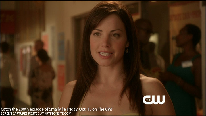 Smallville Season 10 Shield Keri Lynn Pratt Justin Hartley