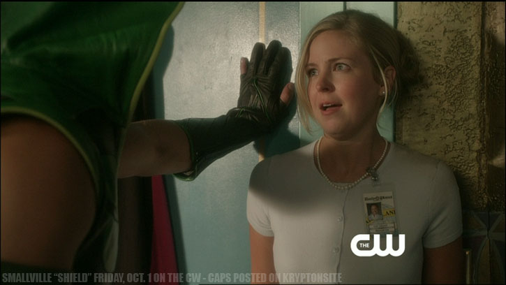 Smallville Season 10 Shield Keri Lynn Pratt Justin Hartley