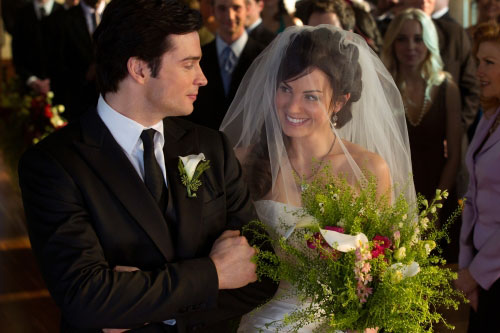 Smallville Series Finale Preview Images - With A Wedding! | KryptonSite