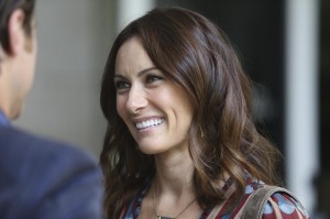 LAURA BENANTI